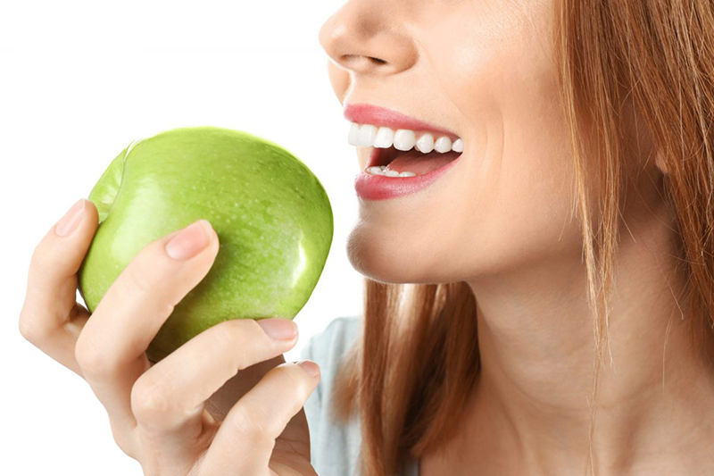 10 Foods That Kill Teeth Whitening